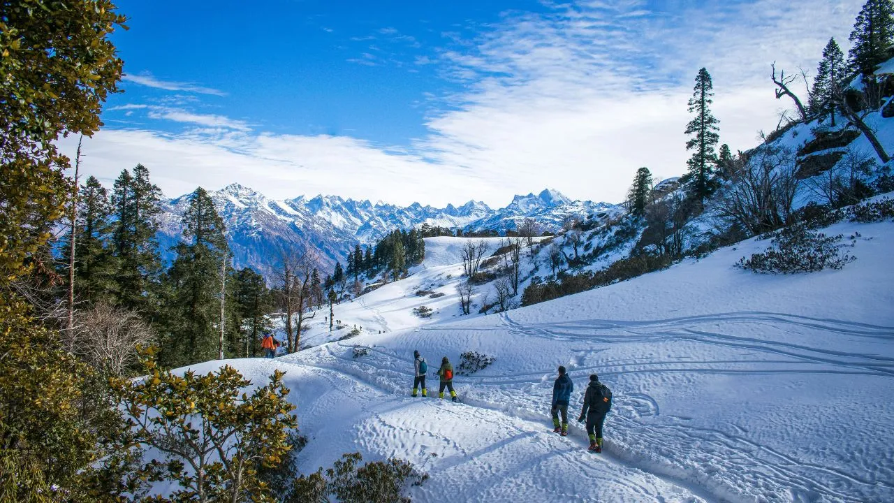Kedarkantha Trek from Dehradun